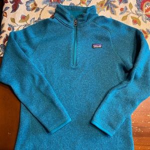 Girls Patagonia quarter zip sweatshirt